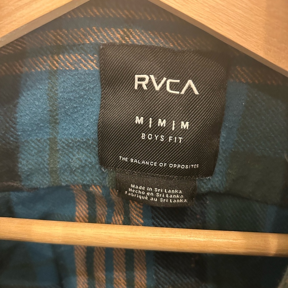 Boys RVCA green flannel shirt - Picture 4 of 6